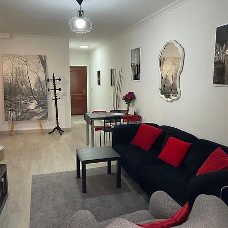 Centro Historico Apartment Понтеведра Екстериор снимка